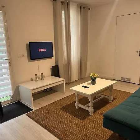 Le Nid Douillet Apartment Marmande