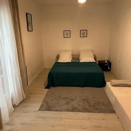 Le Nid Douillet Марманд